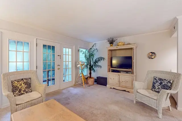 Living room at The Cottages at Shipyard 39